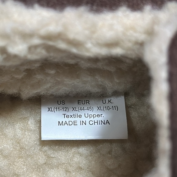 LEVI’S Men’s Brown Suede House Slippers Size 11-12 - Picture 5 of 7